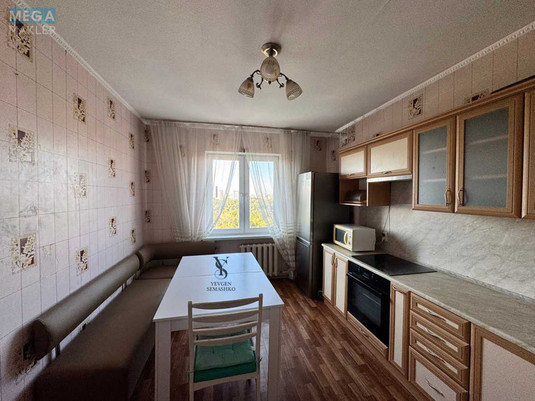 Оренда 2 кімнатної квартири, <a class="location-link" href="/kiev/" title="Недвижимость Київ">Київ</a>, <a class="location-link" href="/kiev/shevchenkovskij/" title="Недвижимость Шевченківський район">Шевченківський р-н</a>, Бакинська вул., 37г (изображение 5)