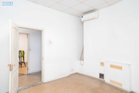 Продаж окремої будівлі/побудови, 55&nbsp;кв.м, <a class="location-link" href="/kiev/" title="Недвижимость Київ">Київ</a>, <a class="location-link" href="/kiev/goloseevskij/" title="Недвижимость Голосіївський район">Голосіївський р-н</a>, Саксаганського вул., 26/26 (изображение 10)
