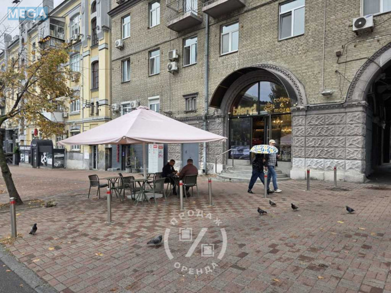 Оренда комерційної нерухомості, 102&nbsp;кв.м, под магазин, <a class="location-link" href="/kiev/" title="Недвижимость Київ">Київ</a>, <a class="location-link" href="/kiev/pecherskij/" title="Недвижимость Печерський район">Печерський р-н</a>, Эспланадная ул., 32 (изображение 4)