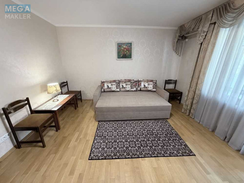 Оренда 3 кімнатної квартири, <a class="location-link" href="/kiev/" title="Недвижимость Київ">Київ</a>, <a class="location-link" href="/kiev/obolonskij/" title="Недвижимость Оболонський район">Оболонський р-н</a>, Вышгородская ул., 4А (изображение 5)