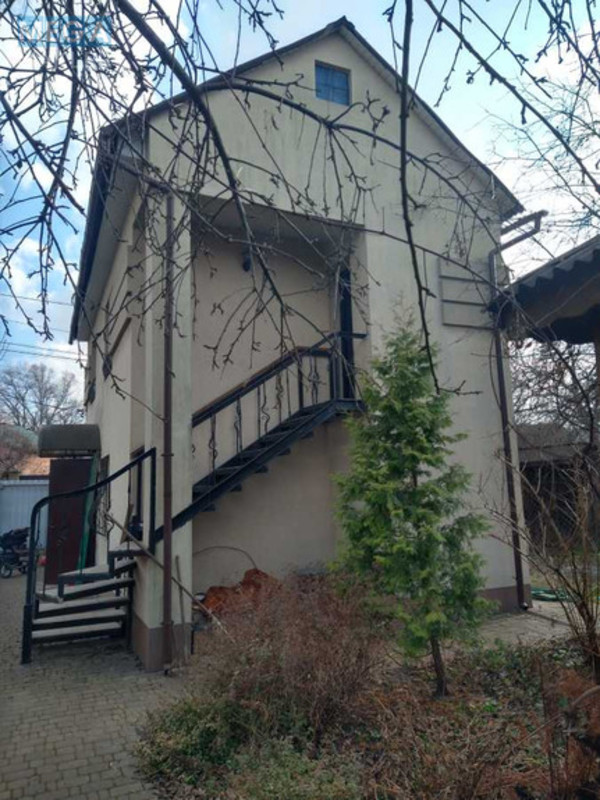 Оренда дома, <a class="location-link" href="/kiev/" title="Недвижимость Київ">Київ</a>, <a class="location-link" href="/kiev/dneprovskij/" title="Недвижимость Дніпровський район">Дніпровський р-н</a>, 7-а Садова вул. (изображение 2)