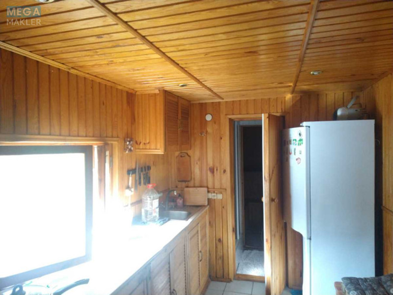 Оренда дома, <a class="location-link" href="/kiev/" title="Недвижимость Київ">Київ</a>, <a class="location-link" href="/kiev/dneprovskij/" title="Недвижимость Дніпровський район">Дніпровський р-н</a>, 7-а Садова вул. (изображение 11)