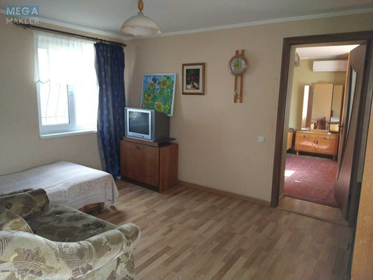 Оренда дома, <a class="location-link" href="/kiev/" title="Недвижимость Київ">Київ</a>, <a class="location-link" href="/kiev/dneprovskij/" title="Недвижимость Дніпровський район">Дніпровський р-н</a>, 7-а Садова вул. (изображение 14)