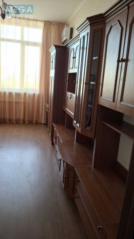 Оренда 1 кімнатної квартири, <a class="location-link" href="/kiev/" title="Недвижимость Київ">Київ</a>, <a class="location-link" href="/kiev/dneprovskij/" title="Недвижимость Дніпровський район">Дніпровський р-н</a>, Гната Хоткевича вул., 8 (изображение 2)