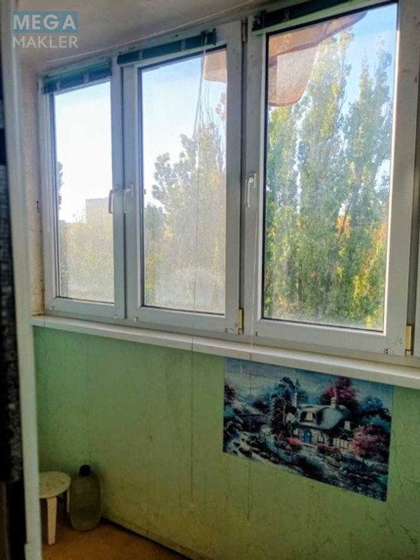 Оренда 3 кімнатної квартири, <a class="location-link" href="/odessa/" title="Недвижимость Одеса">Одеса</a>, <a class="location-link" href="/odessa/suvorovskij/" title="Недвижимость Суворовський район">Суворовський р-н</a>, Князя Владимира Великого, 140 (изображение 6)