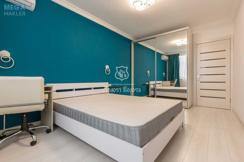 Продаж 3 кімнатної квартири (81,3/48,3/11,7), 16 пов. 25 пов. будинку, <a class="location-link" href="/kiev/" title="Недвижимость Київ">Київ</a>, <a class="location-link" href="/kiev/podolskij/" title="Недвижимость Подільський район">Подільський р-н</a>, Правди просп., 41а (изображение 7)