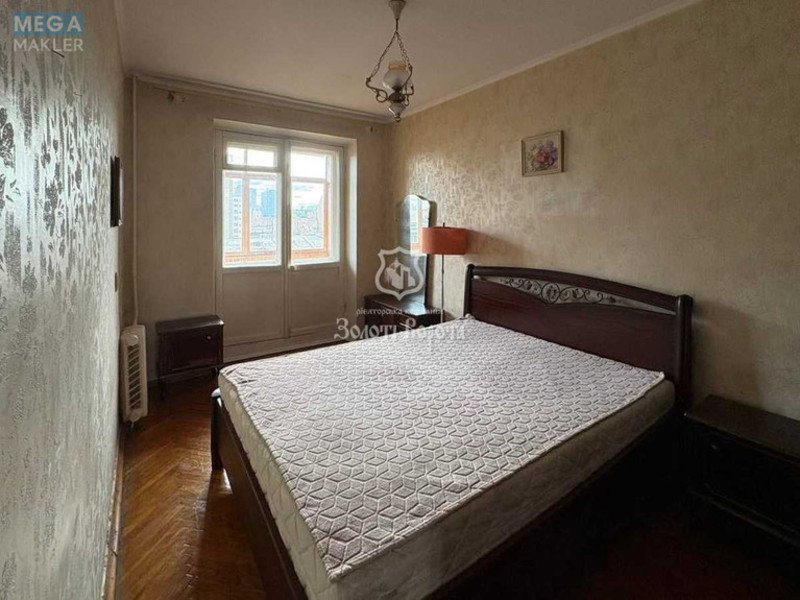 Продаж 3 кімнатної квартири (70/39,8/7,2), 6 пов. 9 пов. будинку, <a class="location-link" href="/kiev/" title="Недвижимость Київ">Київ</a>, <a class="location-link" href="/kiev/pecherskij/" title="Недвижимость Печерський район">Печерський р-н</a>, Предславинська вул., 26а (изображение 6)