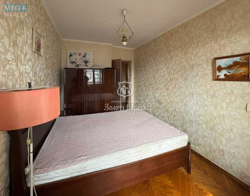 Продаж 3 кімнатної квартири (70/39,8/7,2), 6 пов. 9 пов. будинку, <a class="location-link" href="/kiev/" title="Недвижимость Київ">Київ</a>, <a class="location-link" href="/kiev/pecherskij/" title="Недвижимость Печерський район">Печерський р-н</a>, Предславинська вул., 26а (изображение 7)