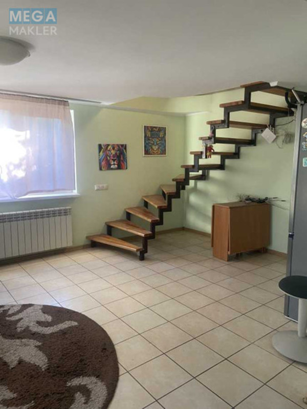 Продаж дома, 3&nbsp;поверху, 169,40&nbsp;кв.м, 5&nbsp;кімнат, ділянка 4&nbsp;сотки, <a class="location-link" href="/kiev/" title="Недвижимость Київ">Київ</a>, <a class="location-link" href="/kiev/obolonskij/" title="Недвижимость Оболонський район">Оболонський р-н</a>, 8-а лінія вул., 16 (изображение 8)