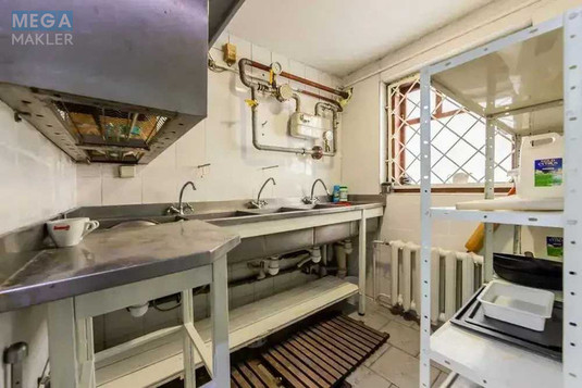 Оренда комерційної нерухомості, 82&nbsp;кв.м, <a class="location-link" href="/kiev/" title="Недвижимость Київ">Київ</a>, <a class="location-link" href="/kiev/shevchenkovskij/" title="Недвижимость Шевченківський район">Шевченківський р-н</a>, Тараса Шевченка бульв., 31 (изображение 4)