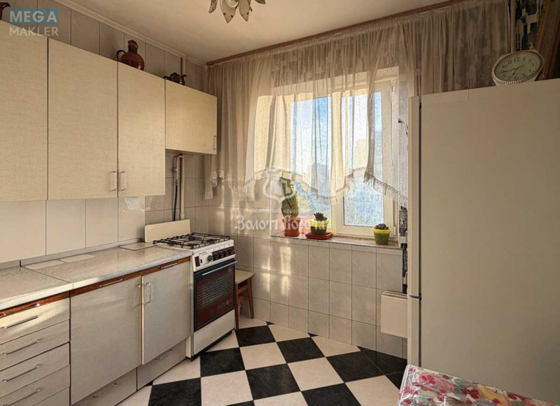 Продаж 2 кімнатної квартири (51/30,4/7,9), 6 пов. 9 пов. будинку, <a class="location-link" href="/kiev/" title="Недвижимость Київ">Київ</a>, <a class="location-link" href="/kiev/desnyanskij/" title="Недвижимость Деснянський район">Деснянський р-н</a>, Володимира Маяковського просп., 25 (изображение 2)