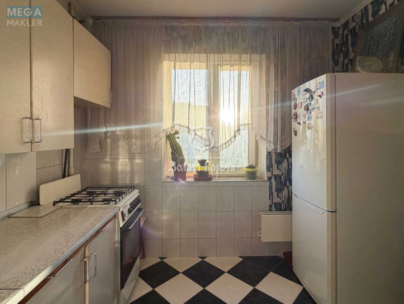 Продаж 2 кімнатної квартири (51/30,4/7,9), 6 пов. 9 пов. будинку, <a class="location-link" href="/kiev/" title="Недвижимость Київ">Київ</a>, <a class="location-link" href="/kiev/desnyanskij/" title="Недвижимость Деснянський район">Деснянський р-н</a>, Володимира Маяковського просп., 25 (изображение 5)