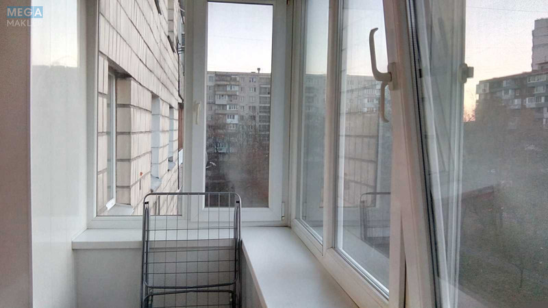 Оренда 1 кімнатної квартири, <a class="location-link" href="/kiev/" title="Недвижимость Київ">Київ</a>, <a class="location-link" href="/kiev/dneprovskij/" title="Недвижимость Дніпровський район">Дніпровський р-н</a>, Андрея Малышко ул., 19А (изображение 12)