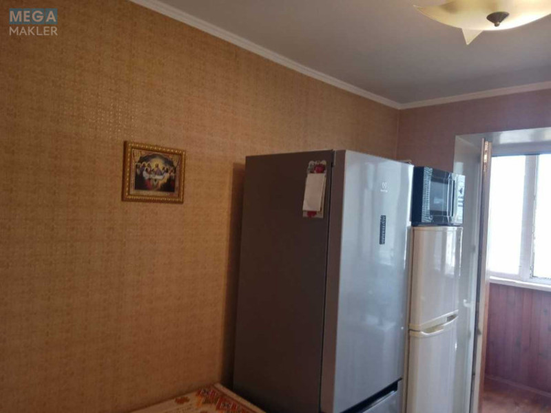 Продаж 1 кімнатної квартири (40,5/18/8,4), 13 пов. 14 пов. будинку, <a class="location-link" href="/kiev/" title="Недвижимость Київ">Київ</a>, <a class="location-link" href="/kiev/dneprovskij/" title="Недвижимость Дніпровський район">Дніпровський р-н</a>, Флоренції вул., 9 (изображение 4)