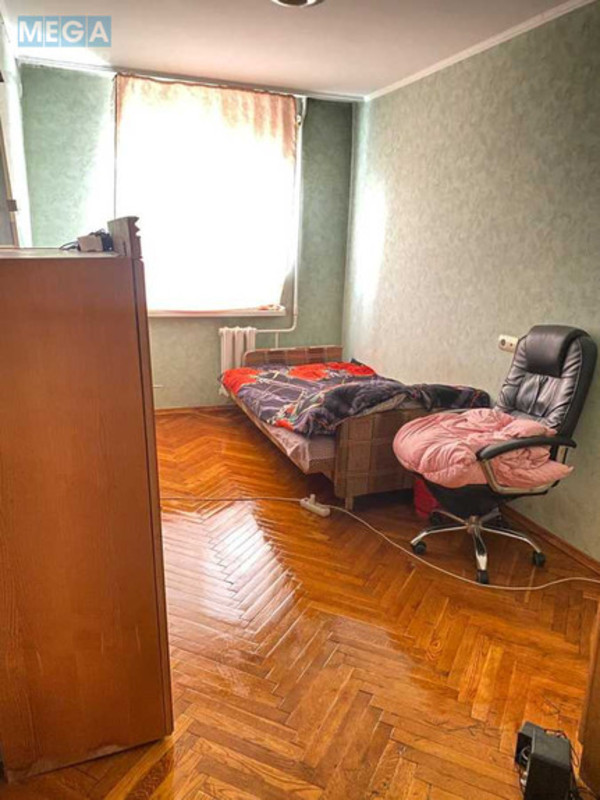 Оренда 2 кімнатної квартири, <a class="location-link" href="/kiev/" title="Недвижимость Київ">Київ</a>, <a class="location-link" href="/kiev/dneprovskij/" title="Недвижимость Дніпровський район">Дніпровський р-н</a>, Юрія Гагаріна просп., 19 (изображение 4)