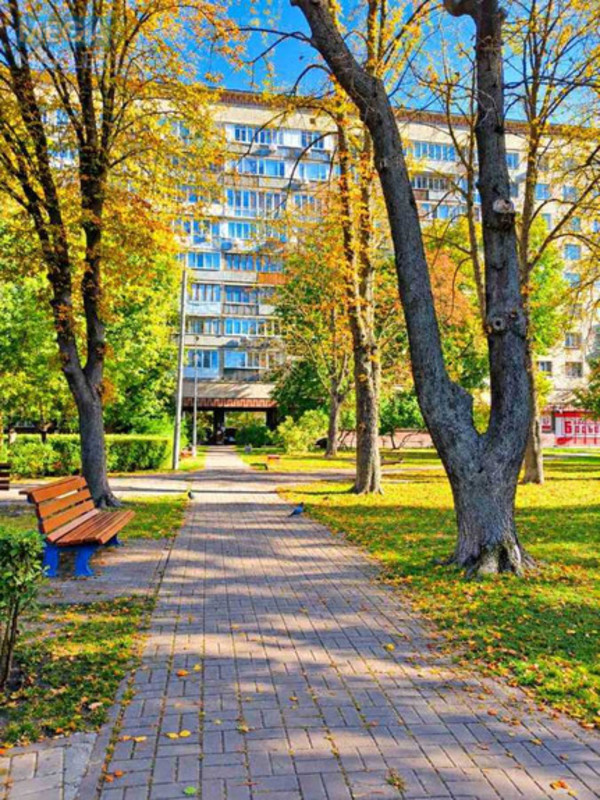 Оренда 2 кімнатної квартири, <a class="location-link" href="/kiev/" title="Недвижимость Київ">Київ</a>, <a class="location-link" href="/kiev/pecherskij/" title="Недвижимость Печерський район">Печерський р-н</a>, Михайла Омеляновича-Павленка вул., 19 (изображение 8)