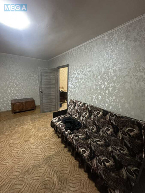 Оренда 1 кімнатної квартири, <a class="location-link" href="/kiev/" title="Недвижимость Київ">Київ</a>, <a class="location-link" href="/kiev/dneprovskij/" title="Недвижимость Дніпровський район">Дніпровський р-н</a>, Верховної Ради бульв., 33 (изображение 2)