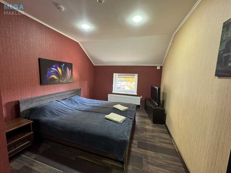 Продаж окремої будівлі/побудови, 1&nbsp;432&nbsp;кв.м, <a class="location-link" href="/chernovtsi/" title="Недвижимость Чернівці">Чернівці</a>, <a class="location-link" href="/chernovtsi/shevchenkovskij/" title="Недвижимость Шевченківський район">Шевченківський р-н</a>, вул. Залозецького, 97Б (изображение 13)