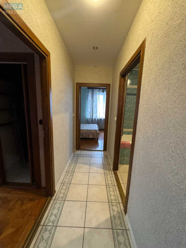 Оренда 3 кімнатної квартири, <a class="location-link" href="/kiev/" title="Недвижимость Київ">Київ</a>, <a class="location-link" href="/kiev/shevchenkovskij/" title="Недвижимость Шевченківський район">Шевченківський р-н</a>, Герцена вул., 18/20 (изображение 3)