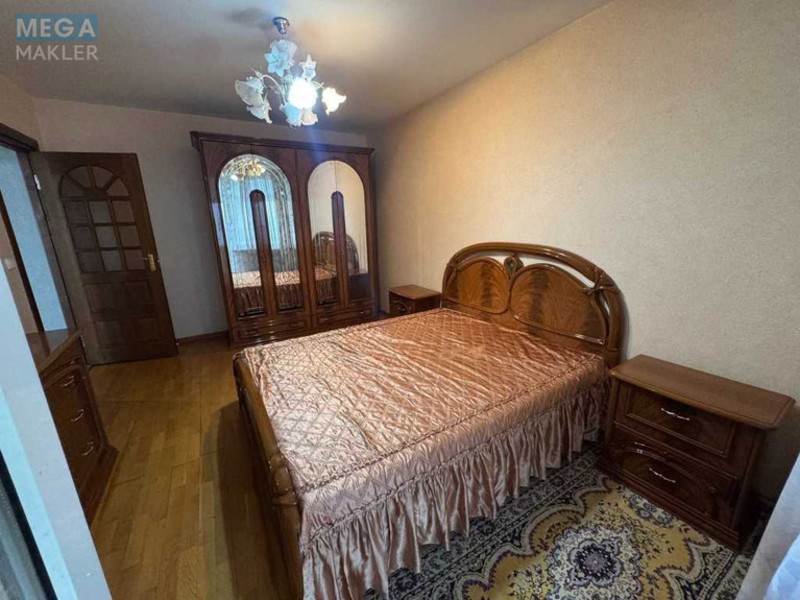Оренда 3 кімнатної квартири, <a class="location-link" href="/kiev/" title="Недвижимость Київ">Київ</a>, <a class="location-link" href="/kiev/shevchenkovskij/" title="Недвижимость Шевченківський район">Шевченківський р-н</a>, Герцена вул., 18/20 (изображение 8)