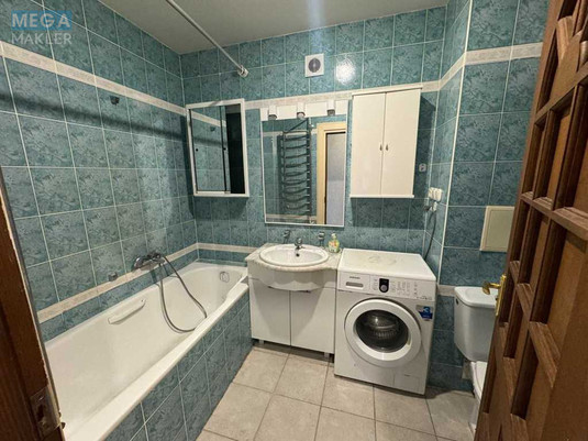 Оренда 3 кімнатної квартири, <a class="location-link" href="/kiev/" title="Недвижимость Київ">Київ</a>, <a class="location-link" href="/kiev/shevchenkovskij/" title="Недвижимость Шевченківський район">Шевченківський р-н</a>, Герцена вул., 18/20 (изображение 18)