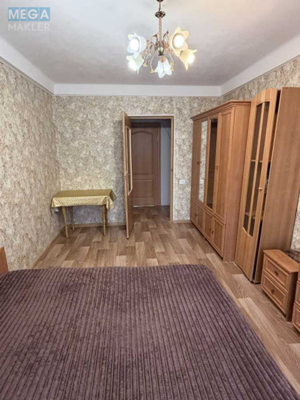 Продаж 2 кімнатної квартири (47/30/9), 4 пов. 5 пов. будинку, <a class="location-link" href="/kiev/" title="Недвижимость Київ">Київ</a>, <a class="location-link" href="/kiev/podolskij/" title="Недвижимость Подільський район">Подільський р-н</a>, Гречко Маршала ул., 8В (изображение 3)