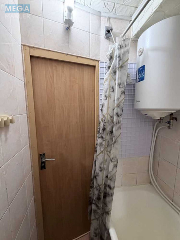 Продаж 2 кімнатної квартири (47/30/9), 4 пов. 5 пов. будинку, <a class="location-link" href="/kiev/" title="Недвижимость Київ">Київ</a>, <a class="location-link" href="/kiev/podolskij/" title="Недвижимость Подільський район">Подільський р-н</a>, Гречко Маршала ул., 8В (изображение 20)