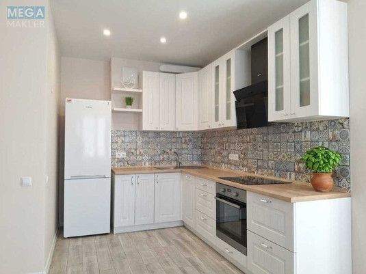 Оренда 1 кімнатної квартири, <a class="location-link" href="/kiev/" title="Недвижимость Київ">Київ</a>, <a class="location-link" href="/kiev/darnickij/" title="Недвижимость Дарницький район">Дарницький р-н</a>, Дніпровська наб., 16Г (изображение 2)