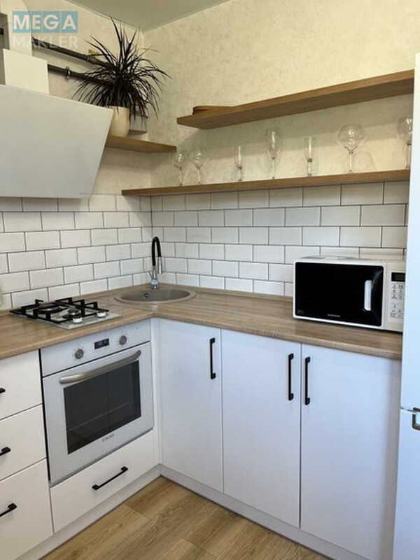 Продаж 1 кімнатної квартири (36,4/?/5,3), 2 пов. 4 пов. будинку, <a class="location-link" href="/novograd-volynskij/" title="Недвижимость Новоград-Волинський">Новоград-Волинський</a>, Олександра Чернявського, 19 (изображение 3)