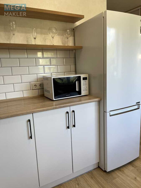 Продаж 1 кімнатної квартири (36,4/?/5,3), 2 пов. 4 пов. будинку, <a class="location-link" href="/novograd-volynskij/" title="Недвижимость Новоград-Волинський">Новоград-Волинський</a>, Олександра Чернявського, 19 (изображение 5)