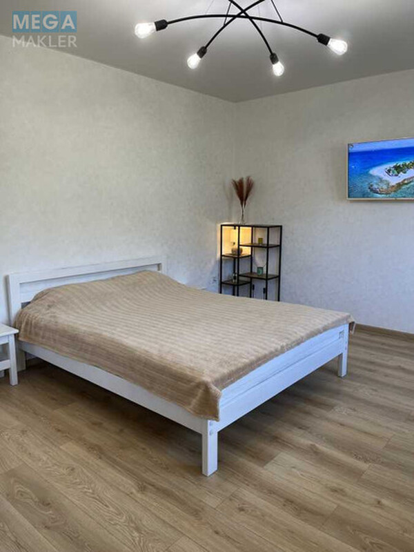 Продаж 1 кімнатної квартири (36,4/?/5,3), 2 пов. 4 пов. будинку, <a class="location-link" href="/novograd-volynskij/" title="Недвижимость Новоград-Волинський">Новоград-Волинський</a>, Олександра Чернявського, 19 (изображение 10)