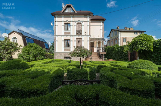 Продаж дома, 2&nbsp;поверху, 1&nbsp;500&nbsp;кв.м, 12&nbsp;кімнат, ділянка 36&nbsp;соток, <a class="location-link" href="/lyutizh-selo/" title="Недвижимость Лютіж">Лютіж</a>, Заводська, 8 (изображение 2)