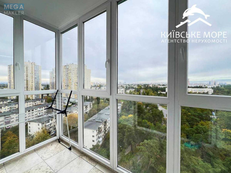 Оренда 3 кімнатної квартири, <a class="location-link" href="/kiev/" title="Недвижимость Київ">Київ</a>, <a class="location-link" href="/kiev/dneprovskij/" title="Недвижимость Дніпровський район">Дніпровський р-н</a>, Воскресенська вул., 18 (изображение 6)