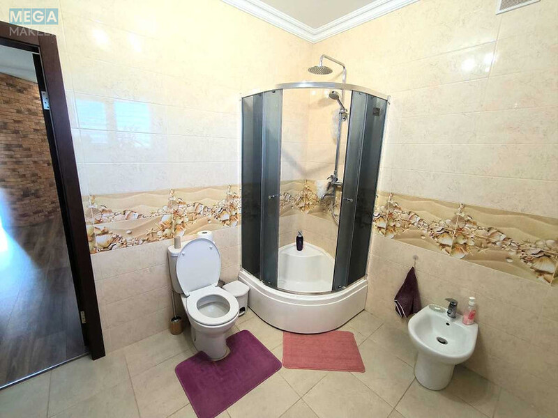 Продаж дома, 2&nbsp;поверху, 221&nbsp;кв.м, 5&nbsp;кімнат, ділянка 15&nbsp;соток, <a class="location-link" href="/makarov-kv/" title="Недвижимость Макарів">Макарів</a>, квіткова (изображение 8)