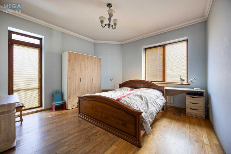 Продаж дома, 3&nbsp;поверху, 360&nbsp;кв.м, 8&nbsp;кімнат, ділянка 10&nbsp;соток, <a class="location-link" href="/lapaevka/" title="Недвижимость Лапаївка">Лапаївка</a>, Геофізиків (изображение 5)
