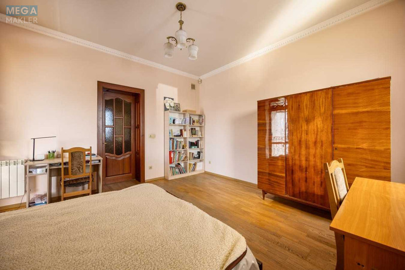 Продаж дома, 3&nbsp;поверху, 360&nbsp;кв.м, 8&nbsp;кімнат, ділянка 10&nbsp;соток, <a class="location-link" href="/lapaevka/" title="Недвижимость Лапаївка">Лапаївка</a>, Геофізиків (изображение 8)