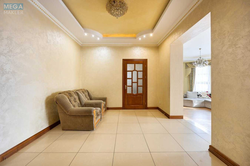 Продаж дома, 3&nbsp;поверху, 360&nbsp;кв.м, 8&nbsp;кімнат, ділянка 10&nbsp;соток, <a class="location-link" href="/lapaevka/" title="Недвижимость Лапаївка">Лапаївка</a>, Геофізиків (изображение 10)