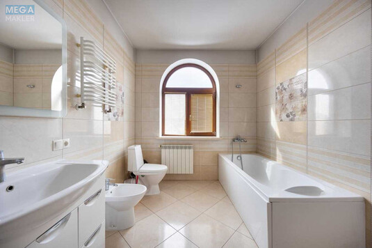 Продаж дома, 3&nbsp;поверху, 360&nbsp;кв.м, 8&nbsp;кімнат, ділянка 10&nbsp;соток, <a class="location-link" href="/lapaevka/" title="Недвижимость Лапаївка">Лапаївка</a>, Геофізиків (изображение 19)