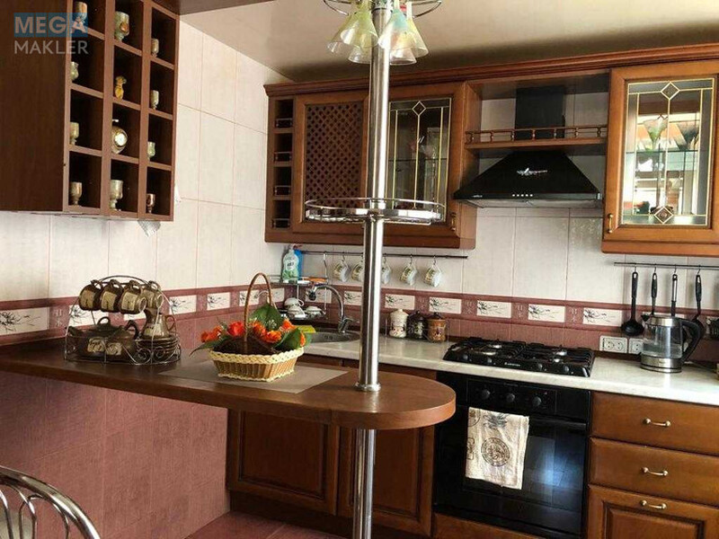 Продаж дома, 3&nbsp;поверху, 320&nbsp;кв.м, 5&nbsp;кімнат, ділянка 15&nbsp;соток, <a class="location-link" href="/dnepropetrovsk/" title="Недвижимость Дніпра">Дніпро</a>, академика Вавилова (изображение 16)