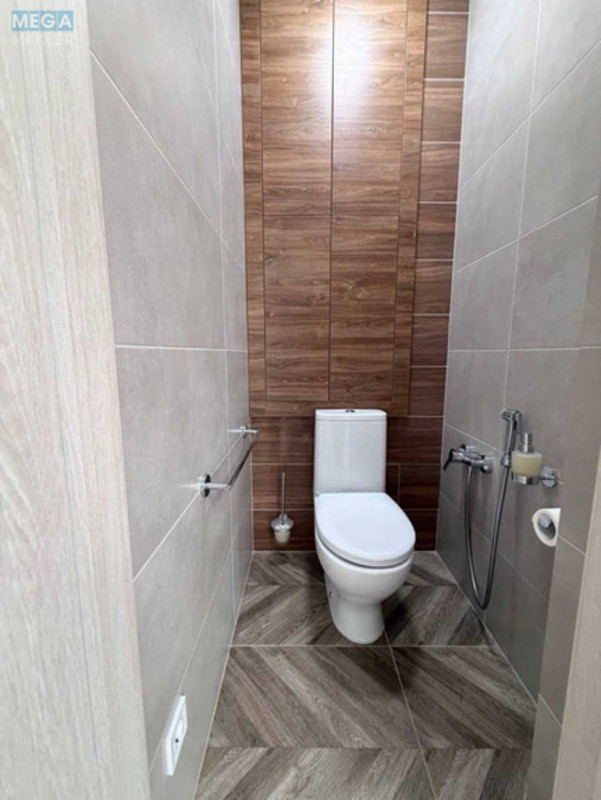Оренда 2 кімнатної квартири, <a class="location-link" href="/kiev/" title="Недвижимость Київ">Київ</a>, <a class="location-link" href="/kiev/solomenskij/" title="Недвижимость Солом'янський район">Солом'янський р-н</a>, Отрадный просп., 2 (изображение 16)