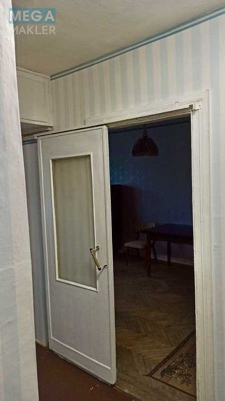 Оренда 1 кімнатної квартири, <a class="location-link" href="/kiev/" title="Недвижимость Київ">Київ</a>, <a class="location-link" href="/kiev/solomenskij/" title="Недвижимость Солом'янський район">Солом'янський р-н</a>, Волынская ул., 2 (изображение 11)