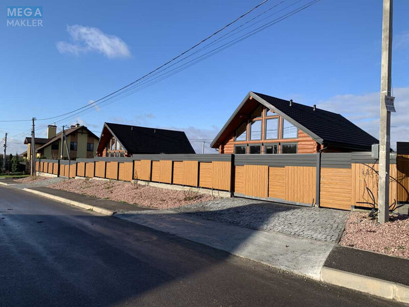 Продаж дома, 2&nbsp;поверху, 110&nbsp;кв.м, 4&nbsp;кімнати, ділянка 8&nbsp;соток, <a class="location-link" href="/petrushki-selo/" title="Недвижимость Петрушки">Петрушки</a>, Квіткова, 5 (изображение 2)