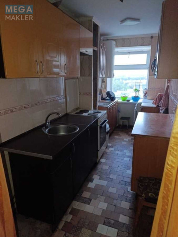 Оренда кімнати (підселення), <a class="location-link" href="/odessa/" title="Недвижимость Одеса">Одеса</a>, <a class="location-link" href="/odessa/suvorovskij/" title="Недвижимость Суворовський район">Суворовський р-н</a>, 28-й Бригады, 12б (изображение 2)