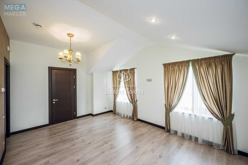 Продаж дома, 2&nbsp;поверху, 1&nbsp;005&nbsp;кв.м, 12&nbsp;кімнат, ділянка 45&nbsp;соток, <a class="location-link" href="/starye-petrovcy/" title="Недвижимость Старі Петрівці">Старі Петрівці</a>, Грушевського вул. (изображение 9)