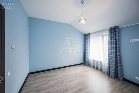 Продаж дома, 2&nbsp;поверху, 1&nbsp;005&nbsp;кв.м, 12&nbsp;кімнат, ділянка 45&nbsp;соток, <a class="location-link" href="/starye-petrovcy/" title="Недвижимость Старі Петрівці">Старі Петрівці</a>, Грушевського вул. (изображение 12)