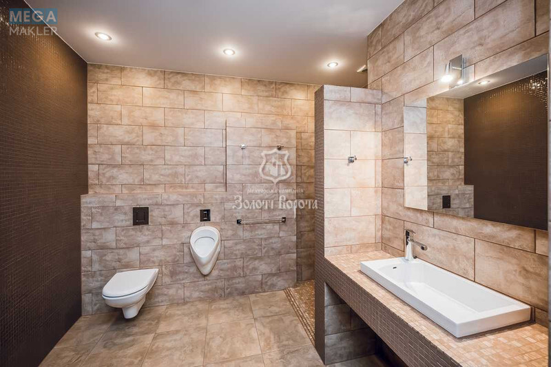 Продаж дома, 2&nbsp;поверху, 1&nbsp;005&nbsp;кв.м, 12&nbsp;кімнат, ділянка 45&nbsp;соток, <a class="location-link" href="/starye-petrovcy/" title="Недвижимость Старі Петрівці">Старі Петрівці</a>, Грушевського вул. (изображение 17)