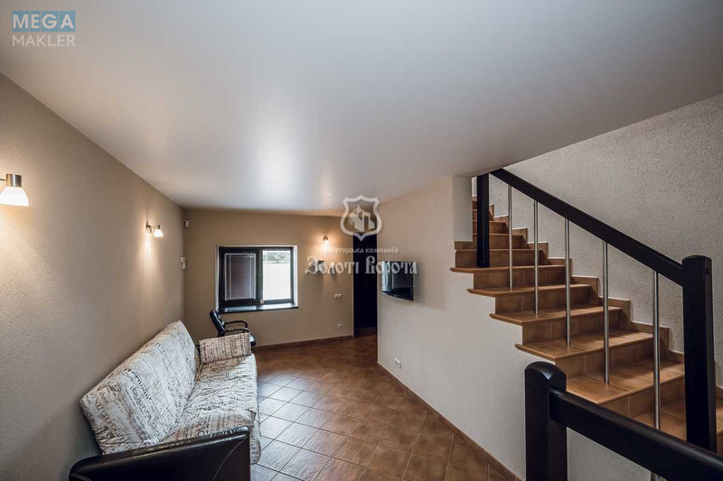 Продаж дома, 2&nbsp;поверху, 1&nbsp;005&nbsp;кв.м, 12&nbsp;кімнат, ділянка 45&nbsp;соток, <a class="location-link" href="/starye-petrovcy/" title="Недвижимость Старі Петрівці">Старі Петрівці</a>, Грушевського вул. (изображение 20)