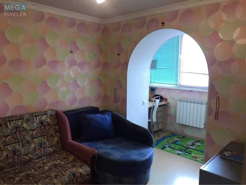 Оренда 3 кімнатної квартири, <a class="location-link" href="/kiev/" title="Недвижимость Київ">Київ</a>, <a class="location-link" href="/kiev/obolonskij/" title="Недвижимость Оболонський район">Оболонський р-н</a>, 14-а лінія вул. (изображение 11)