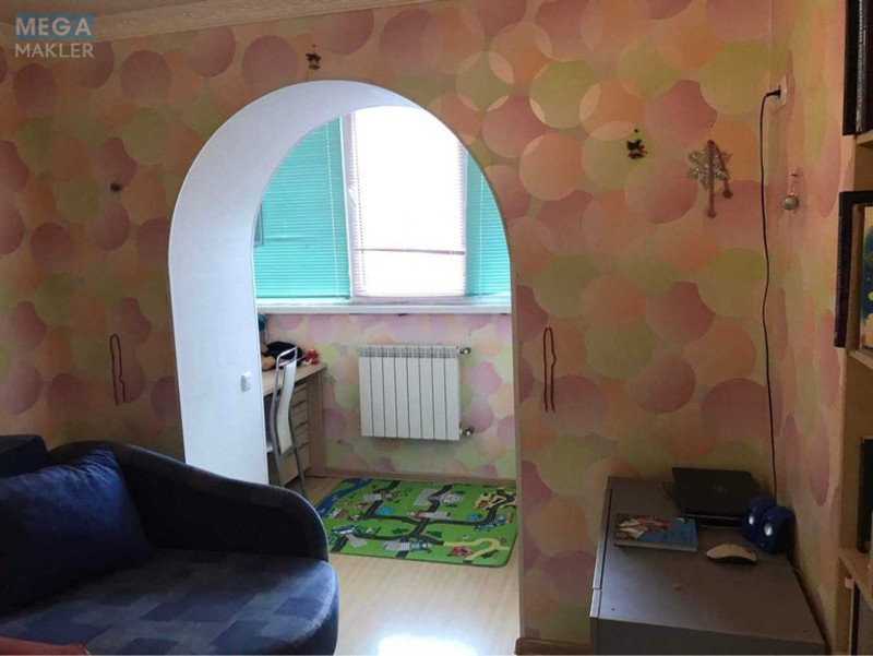 Оренда 3 кімнатної квартири, <a class="location-link" href="/kiev/" title="Недвижимость Київ">Київ</a>, <a class="location-link" href="/kiev/obolonskij/" title="Недвижимость Оболонський район">Оболонський р-н</a>, 14-а лінія вул. (изображение 12)