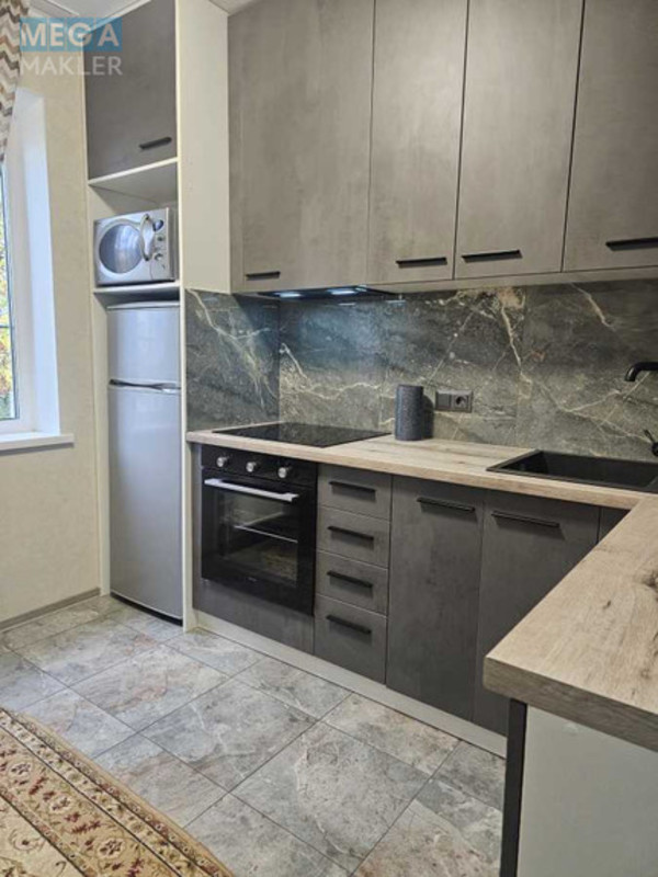 Оренда 2 кімнатної квартири, <a class="location-link" href="/kiev/" title="Недвижимость Київ">Київ</a>, <a class="location-link" href="/kiev/darnickij/" title="Недвижимость Дарницький район">Дарницький р-н</a>, Княжий Затон вул., 13 (изображение 2)